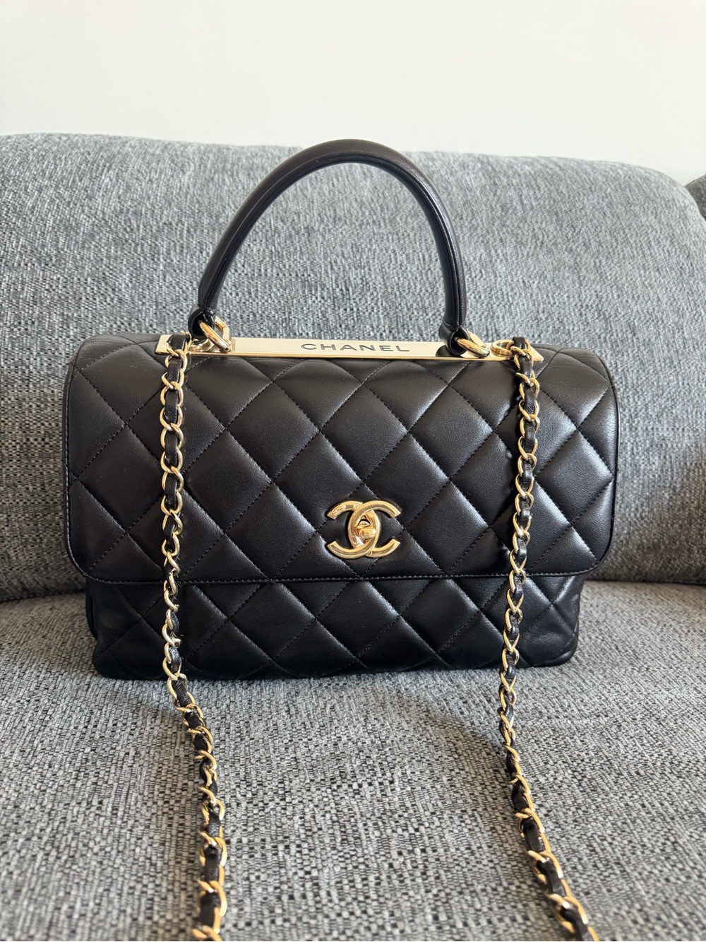 Chanel trendy CC Black Quilted Leather Top-Handle Shoulder Bag